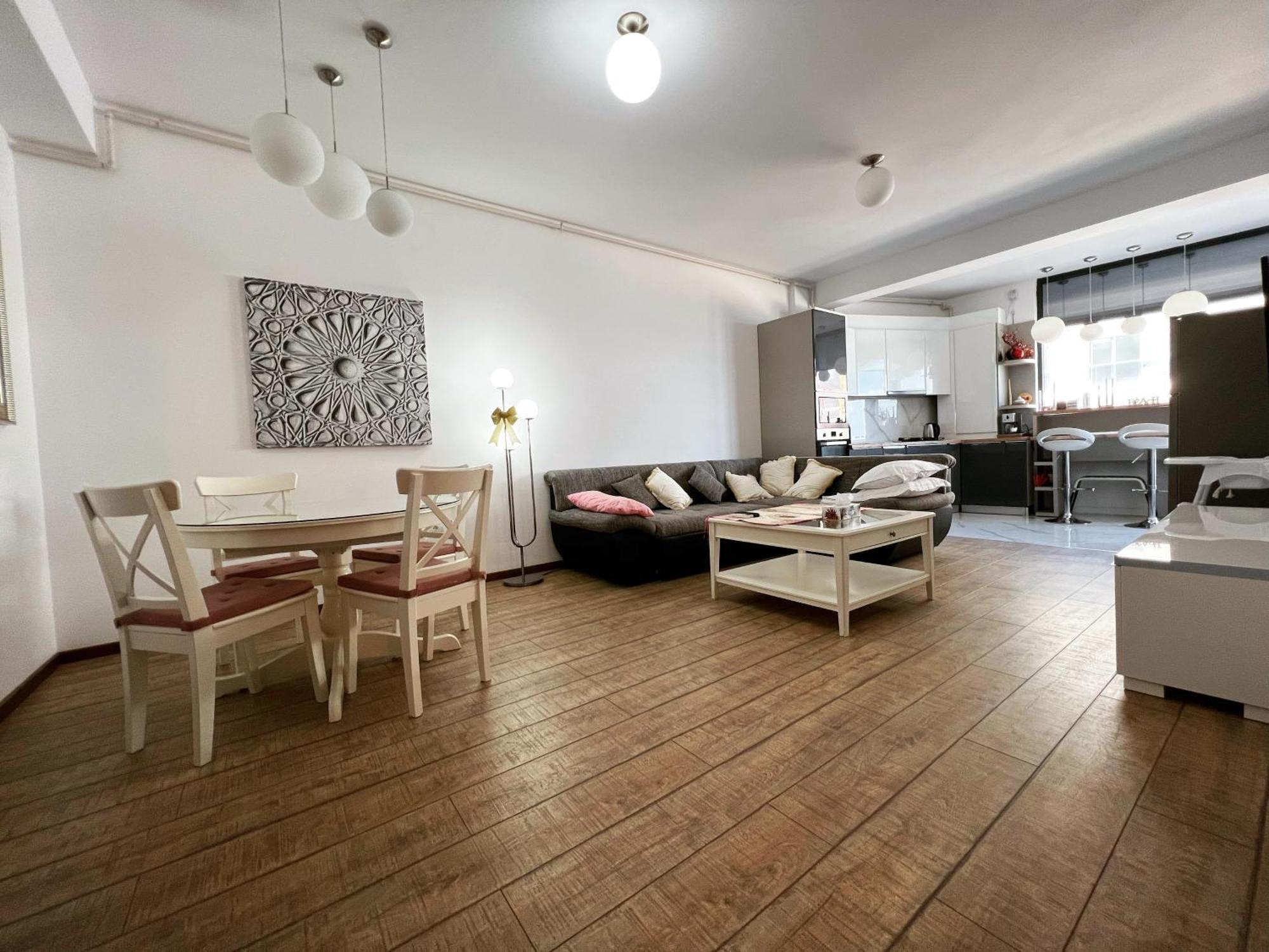 Lavand Eighteen 3 Navodari Exterior photo